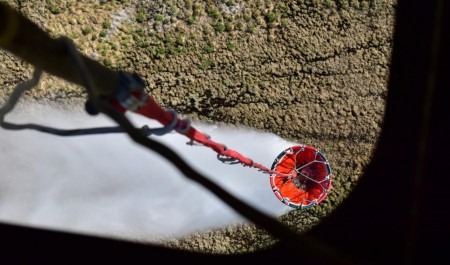 Летчики-наблюдатели Единого лесопожарного центра тестируют новые устройства для тушения пожаров