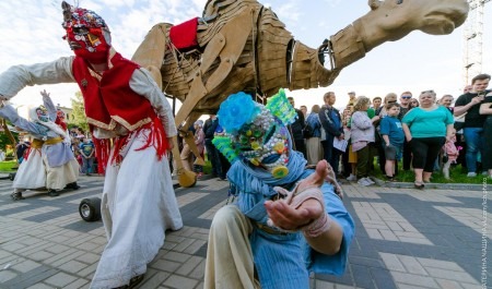 В Архангельске летом в 29-й раз пройдет фестиваль уличных театров