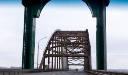 В июне Краснофлотский мост в Архангельске начнут перекрывать ежедневно 