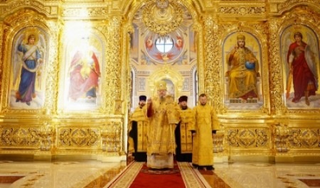Митрополит Корнилий 9 сентября совершил всенощное бдение в Архангельске 