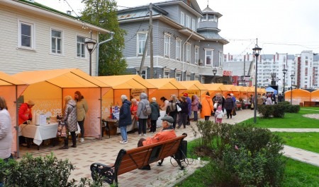 В Архангельске началась торговая программа Маргаритинской ярмарки