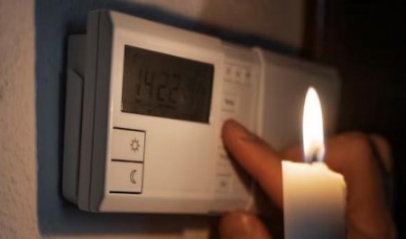 Жители Северного округа Архангельска более чем на сутки остались без электричества