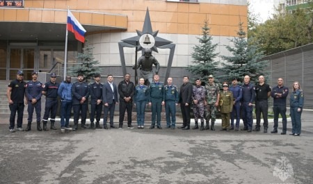 В Академии ГПС МЧC России завершился учебный курс для представителей стран-членов МОГО