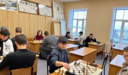 В САФУ прошел турнир по шахматам среди юношей