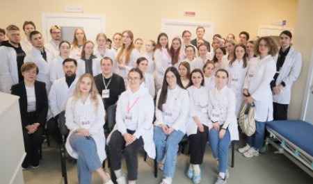 В Холмогорах проходит пятый студенческий слет будущих медиков