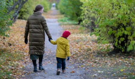 В Поморье и НАО родители двух тысяч детей получают ежемесячную выплату из материнского капитала