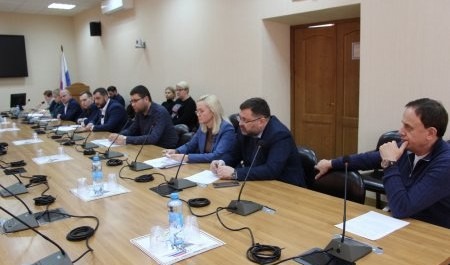 Депутаты АрхГорДумы провели разбор работы ресурсоснабжающих компаний