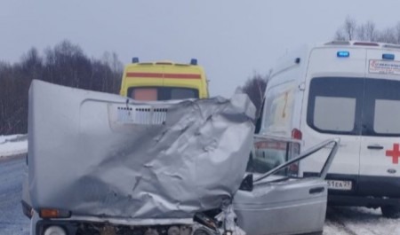 Водитель погиб в тройной аварии на Талажском шоссе