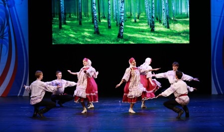 В Архангельске завершился межрегиональный фестиваль «Танцевальная фольклориада»