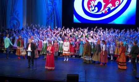 Большой праздник народного танца завершился в столице Поморья