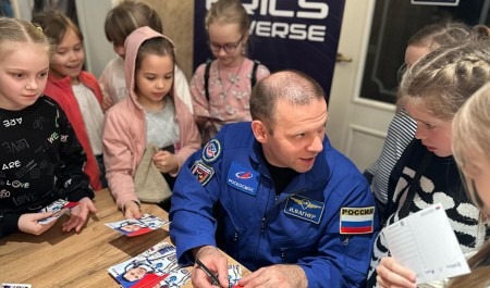 Выставка фотографий космонавта Ивана Вагнера открылась в Каргополе