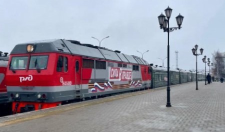 В преддверии Дня Победы на архангельский ж/д вокзал прибыл поезд Минобороны