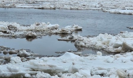 На реке Мезени в верхнем течении отмечаются подвижки льда