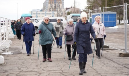 В мае мастер-классы по северной ходьбе в Архангельске продолжаются