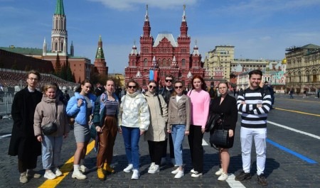 Активных студентов СГМУ поощрили поездкой в Москву