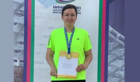 Параатлетка из Архангельской области выиграла золото и серебро всероссийских соревнований