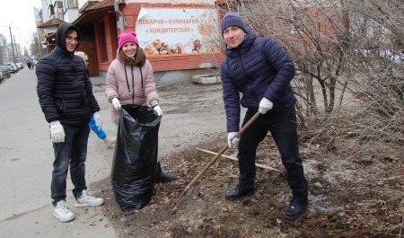Большая весенняя уборка в Архангельской области продолжается