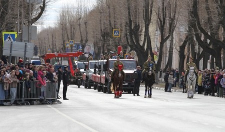 В Северодвинске в День Победы ограничат движение транспорта