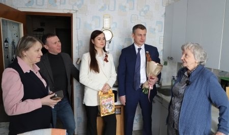 Единороссы Архангельской области продолжают праздничные акции к Дню Победы