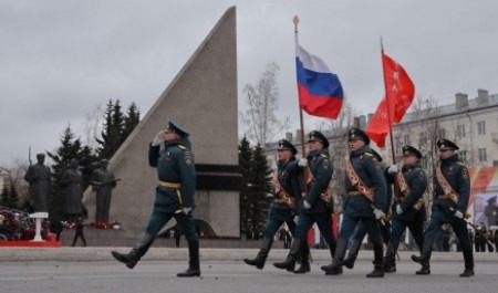 В Архангельске состоялся торжественный парад в честь Дня Победы