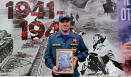 Подразделения МЧС России приняли участие в памятных мероприятиях к Дню Победы
