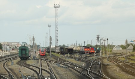Двоим железнодорожникам Архангельской области объявлена благодарность Президента России