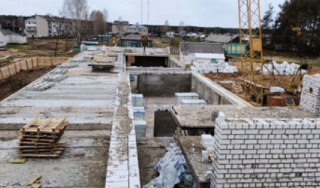 В поселке Кизема Устьянского округа идет строительство домов по программе переселения 