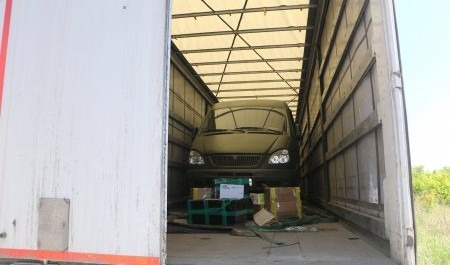 Гуманитарный конвой из Поморья разгрузился в Донецке