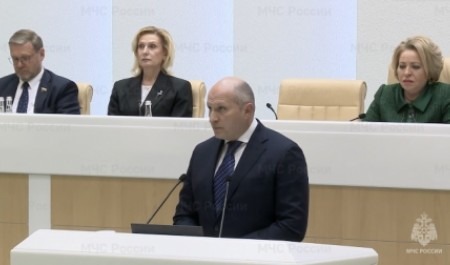 Александр Куренков, который выдвинут на пост главы МЧС России, выступил в Совете Федерации