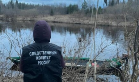 В Архангельской области мужчина погиб в ледяной воде: у него остановилось сердце