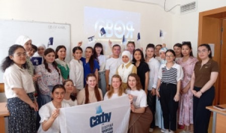 Будущие преподаватели русского языка как иностранного успешно завершили практику в Национальном университете Узбекистана