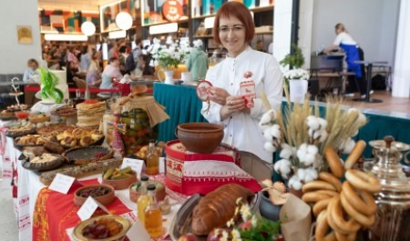 На выставке «Россия» Архангельская область представила кулинарную программу на тему свадебных традиций