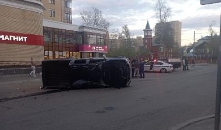 Крупное ДТП с несколькими автомобилями произошло в центре Архангельска