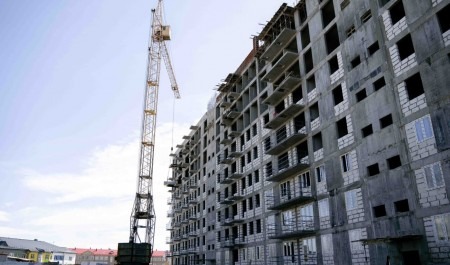 Алексей Чекунков сообщил о возможности расширения программы льготной аренды жилья на Арктику