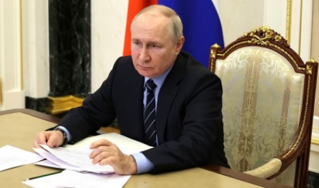 Владимир Путин увеличил размер грантов для студентов c выдающимися способностями