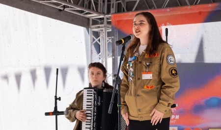 В Архангельске завершился фестиваль авторской песни студотрядов «Сияние»