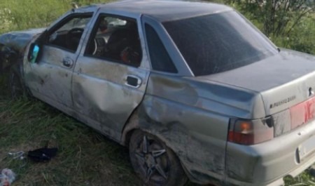 Автоледи без прав не справилась с управлением легковушки в Поморье: она погибла