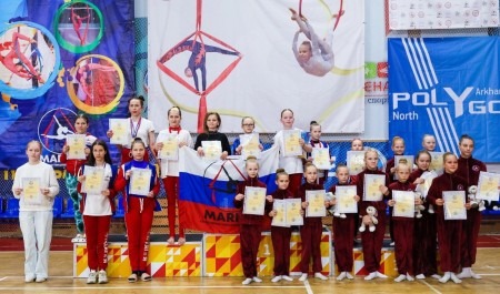 Воздушные гимнастки Поморья разыграли награды областных соревнований