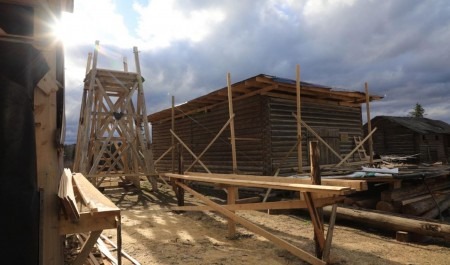Волонтёры поделились успехами в спасении деревянных памятников Поморья