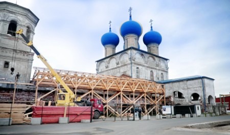 На Севмаше начались работы по сохранению зданий Николо-Корельского монастыря 
