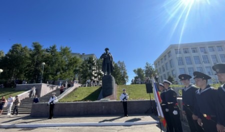 В Архангельске отметили 120-летие со дня рождения Адмирала Флота Советского Союза Николая Герасимовича Кузнецова