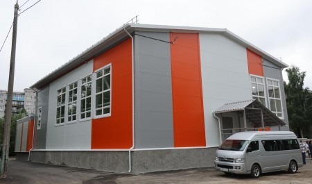 «Вместо старой теплицы»: в архангельской школе № 10 построили новый спортзал