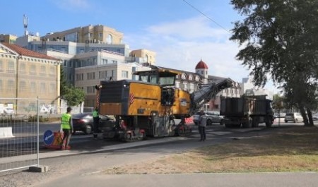 В центре Архангельска ликвидируют "минное поле"