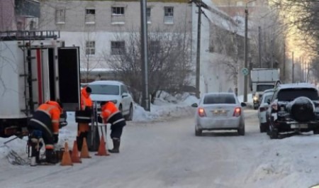 Архангельским автолюбителям запретят парковаться в районе улицы Попова