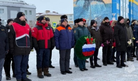 Столица Чукотки встретила масштабную арктическую экспедицию МЧС России