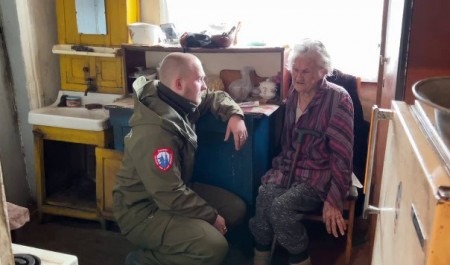 Волонтеры Архангельской области оказывают помощь жителям новых территорий России