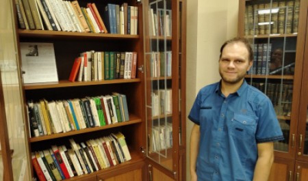 «Желаю радости и радости»: в САФУ исследовали автографы Агнии Барто и других писателей