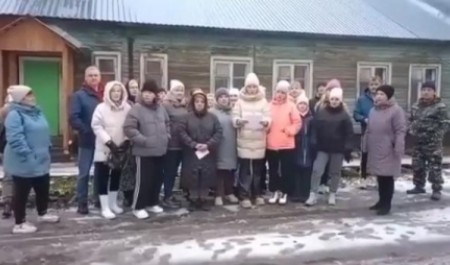Родители из архангельской глубинки попросили губернатора спасти школу от долгостроя Родители из архангельской глубинки попросили губернатора спасти школу от долгостроя