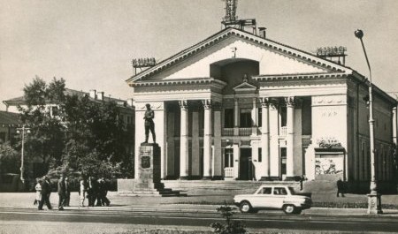 Миру - "Мир". День первого сеанса в легендарном архангельском кинотеатре