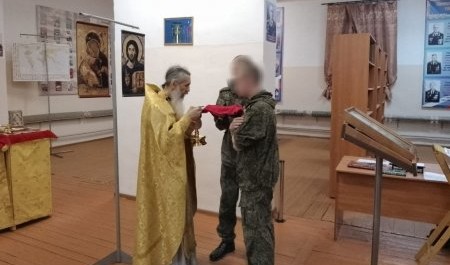 Офицеры космодрома Плесецк увлекаются церковными песнопениями Офицеры космодрома Плесецк увлекаются церковными песнопениями